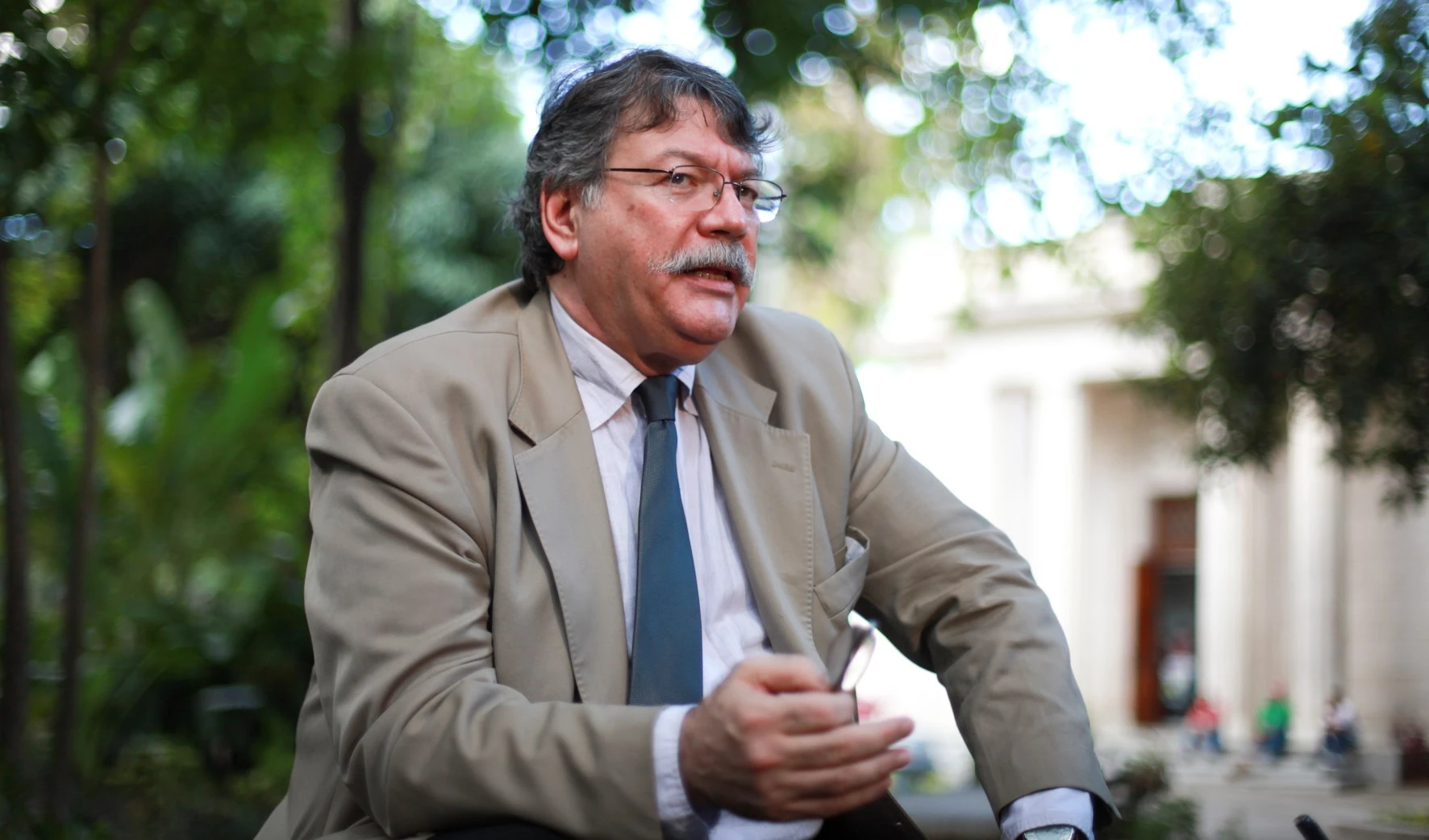 Buen Abad: "Hugo Chávez: una figura de proyección humanista planetaria" 10 3cb12b78 087e 44ea a147 4db730e495f9