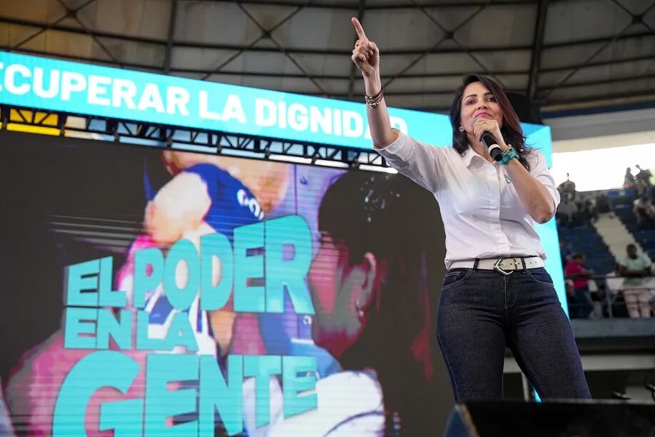 Luisa González saluda decisión de la Conaie de fortalecer la izquierda ecuatoriana 9 63144235311