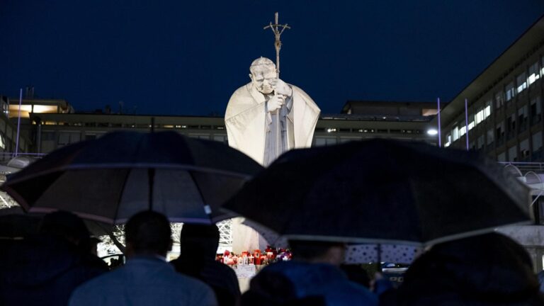 Papa Francisco permanece estable y sin nuevos ataques respiratorios 1 95831bc1629abecb96b16fe9eb78af3c87128ec2w