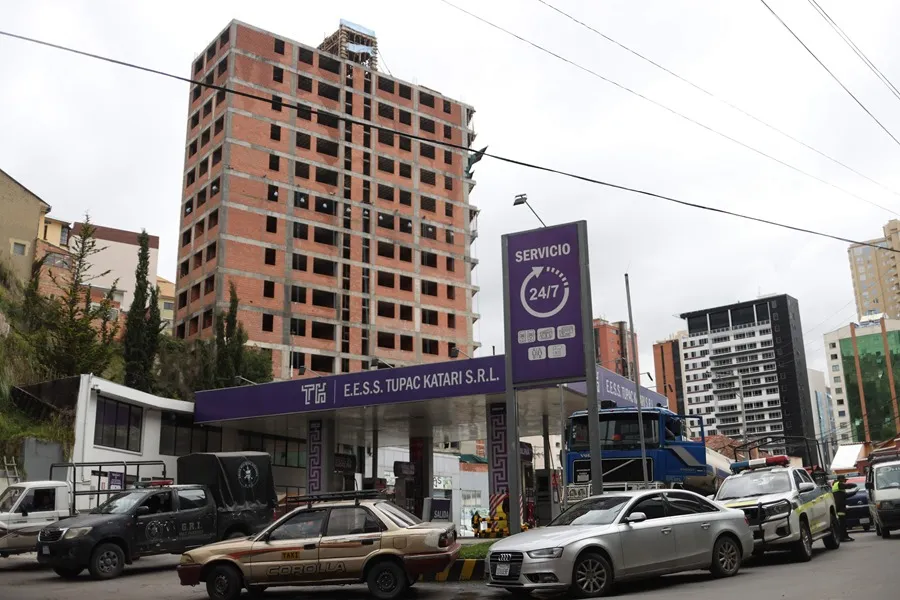 Bolivia avanza en normalización del abastecimiento de combustibles 4 ame8557 bolivia economia