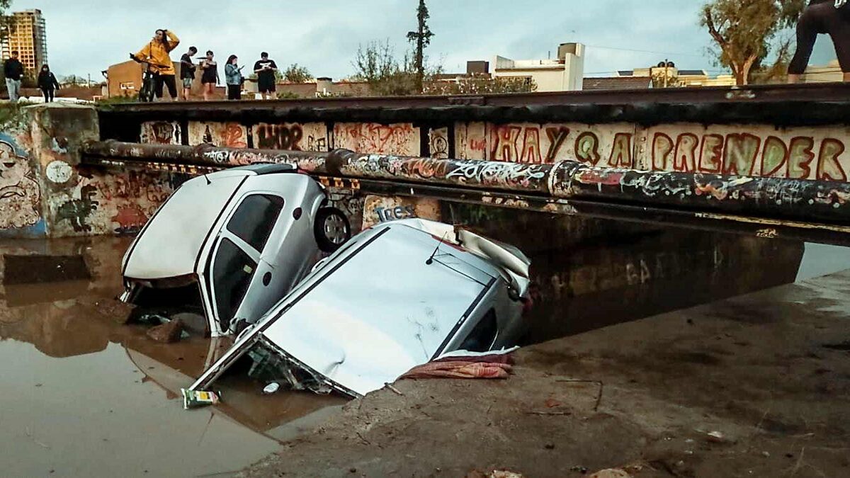 Gobierno de Javier Milei no priorizará reconstrucción de Bahía Blanca en Argentina 3 arg