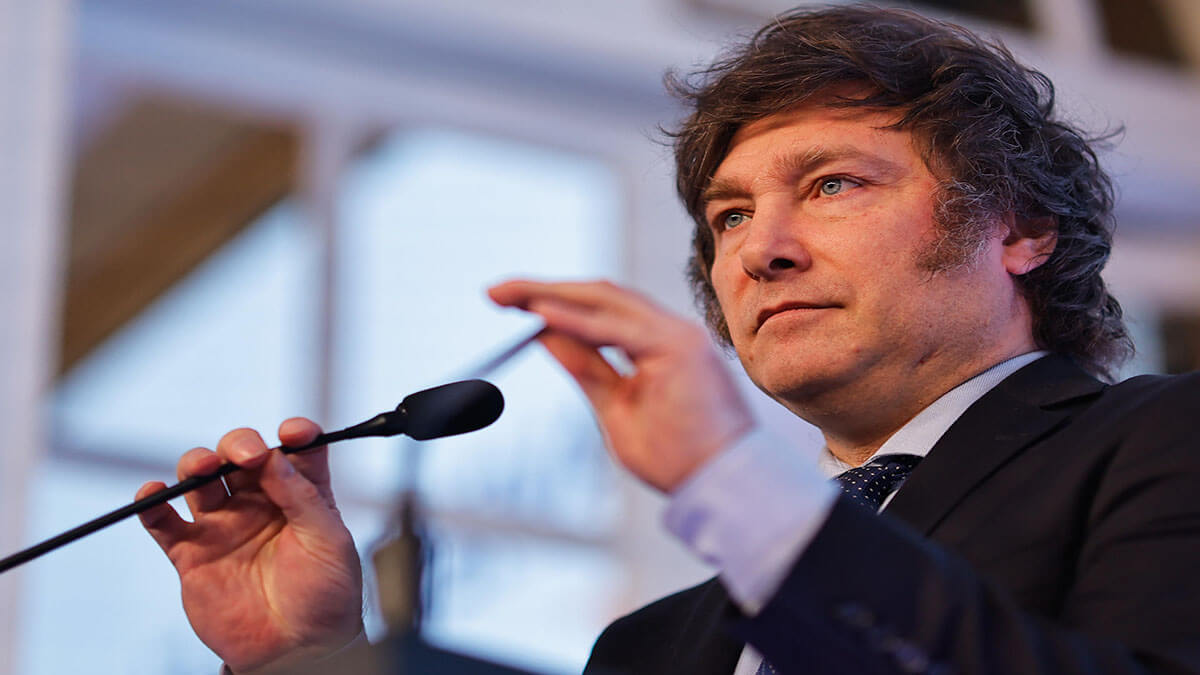 Denuncian penalmente al presidente argentino por firmar DNU a favor del FMI 2 argentina javier milei 1