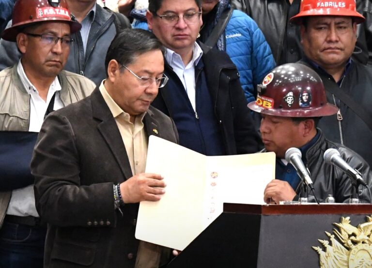 Presidente Arce responsabiliza de alta inflación a empresarios que esconden productos 1 bolivia 2