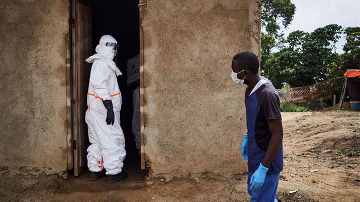 Registran al menos 14 casos de ébola en Uganda 7 ebola uganda efe