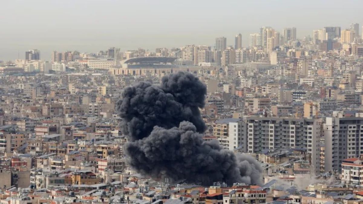 Israel viola el alto al fuego con ataques aéreos sobre el sur del Líbano y Beirut 5 forlrn