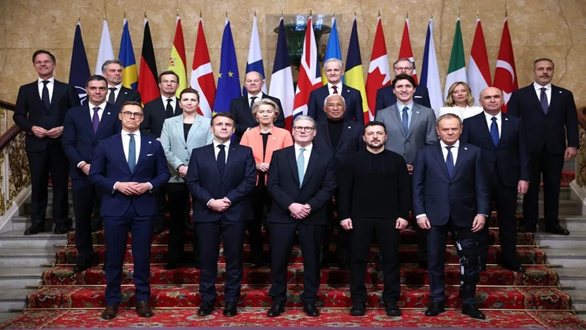 Europa seguirá armando a Ucrania y presionará para una misión de paz 10 foto familia cumbre europea
