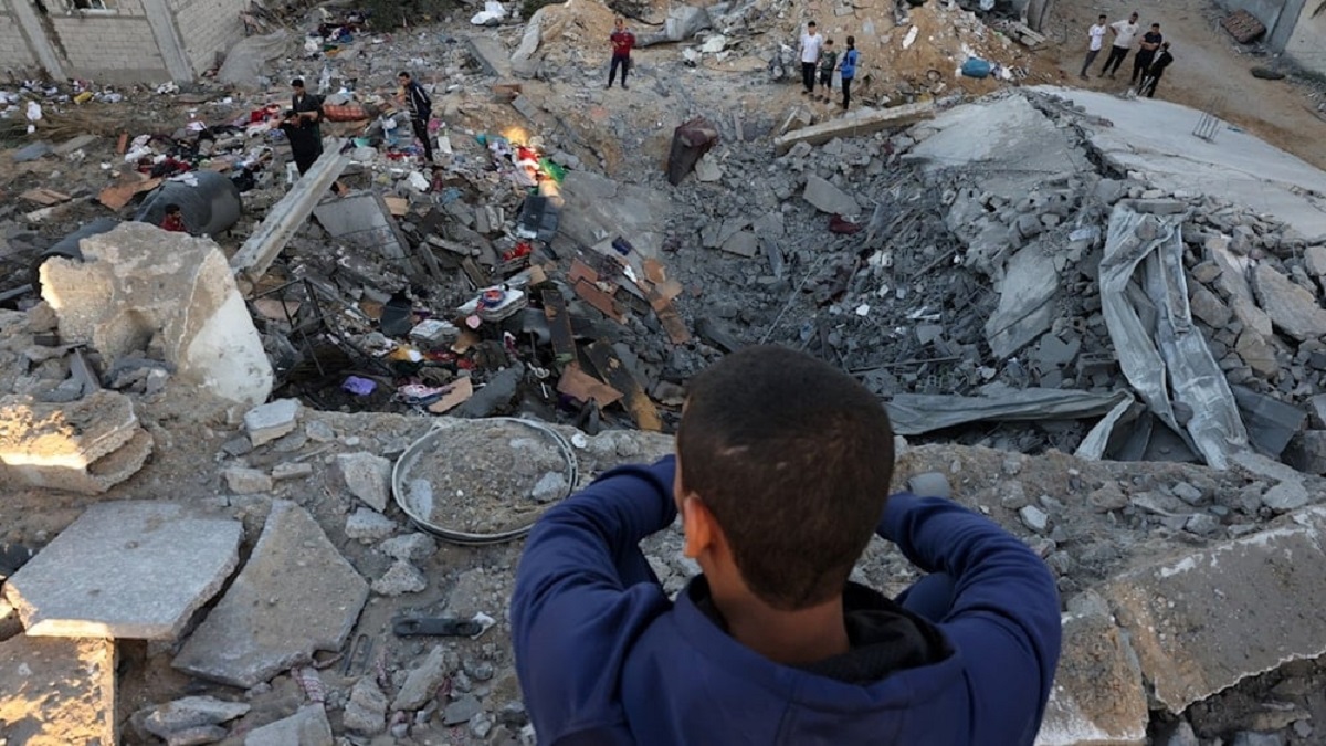 Nuevos bombardeos de la ocupación israelí asesinan a decenas de palestinos en Gaza 8 gaza bombardeos israel foto al mayadeen