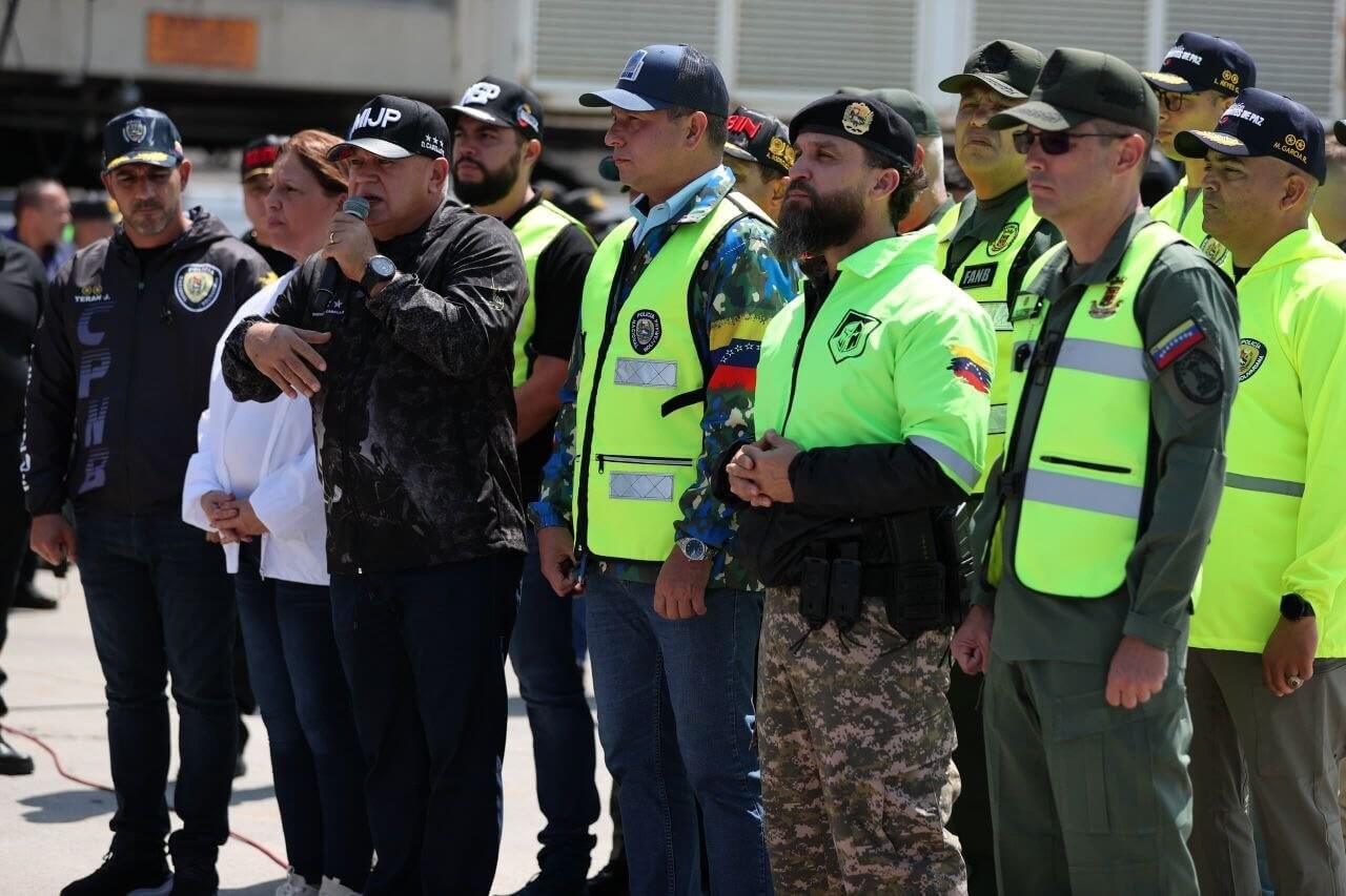 Más de 1400 venezolanos han regresado a su país por el Plan Vuelta a la Patria en el 2025 10 ministro cabello migrantes 1