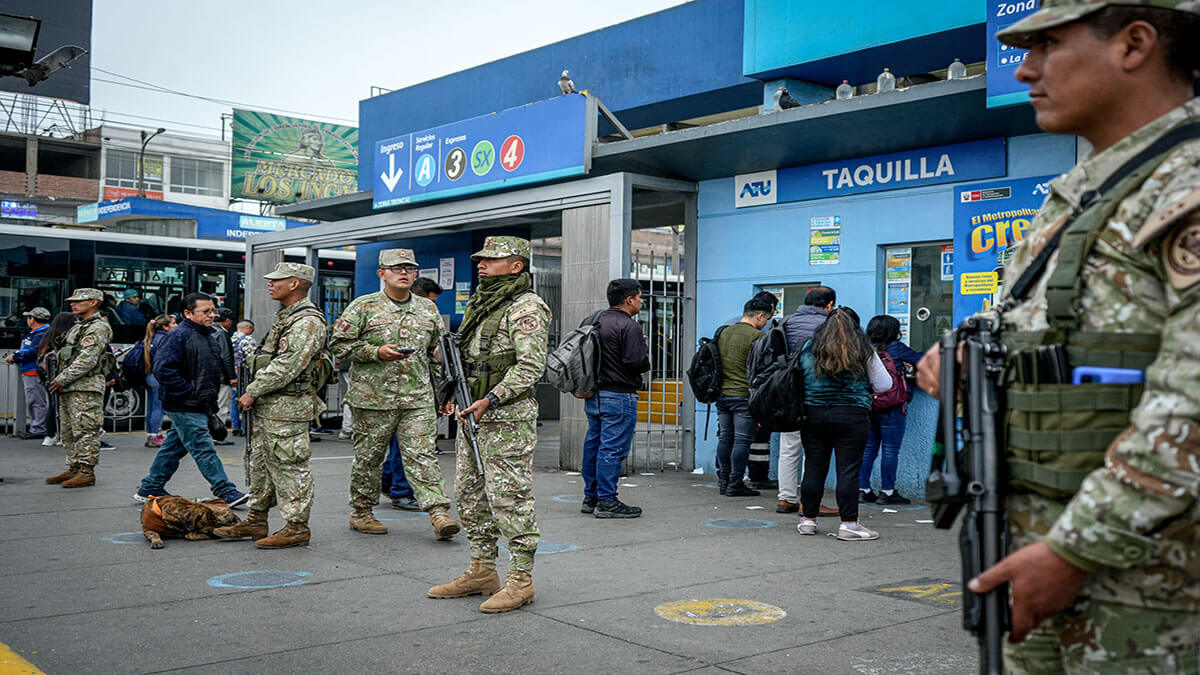 peru ffaa