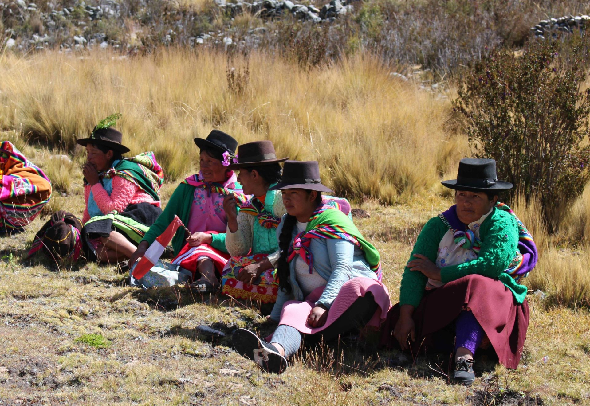 peru mujer scaled 2