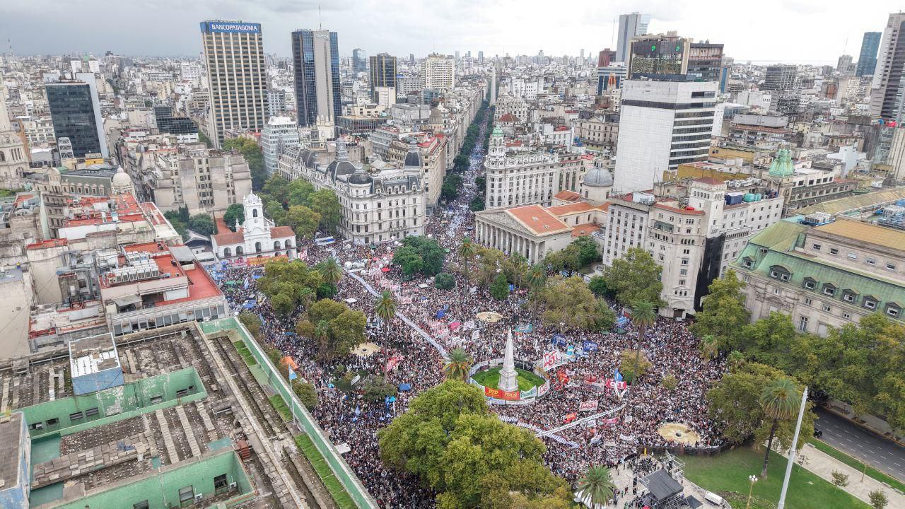En fotos: Cientos de miles de argentinos movilizados por memoria, verdad y justicia 1 photo 5120830911238221464 y