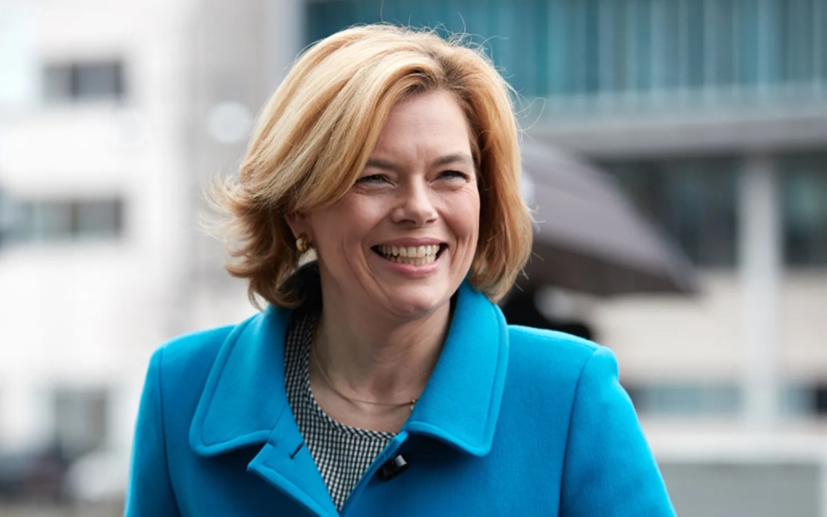 Parlamento alemán elige presidenta conservadora en legislatura dominada por la ultraderecha 2 Julia Klöckner, presidenta electa - Cámara Baja Alemania
