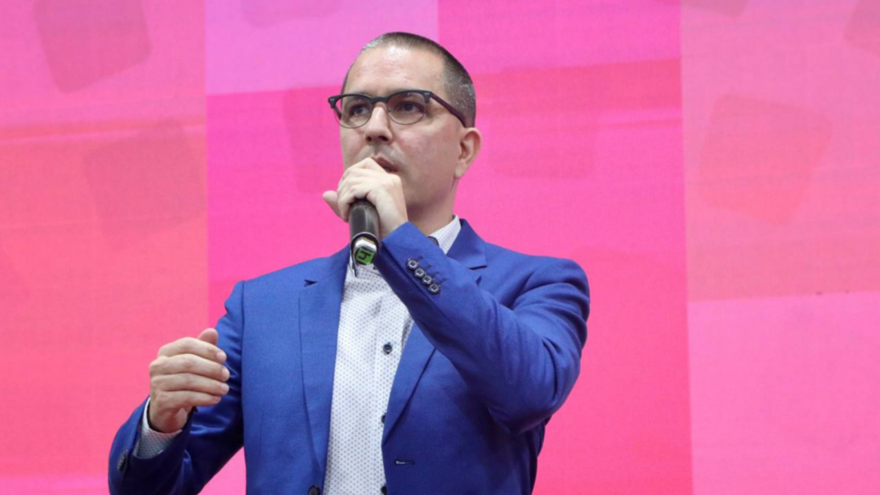 Arreaza califica de cínica a ultraderecha que ocupa embajada en Argentina 5 venezuela 1