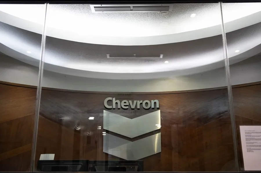 Chevron negocia con Donald Trump extender sus operaciones en Venezuela 6 venezuela trump2