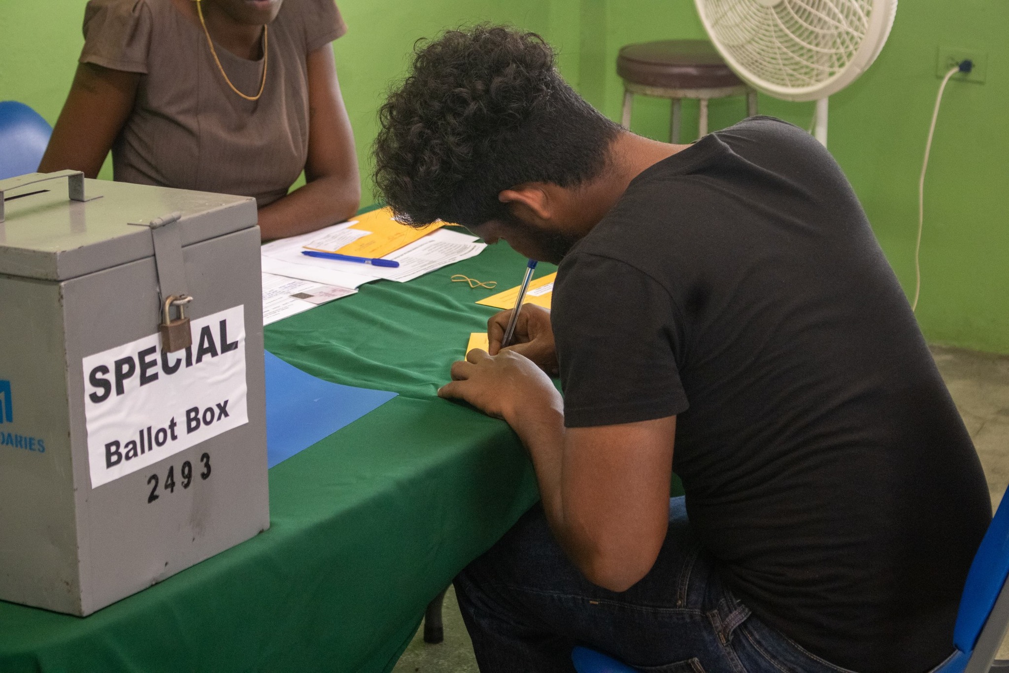 Elecciones en Trinidad y Tobago 2025: Una reñida contienda para elegir nuevo Primer Ministro 2 494109688 1084102563748369 2381042215649688266 n