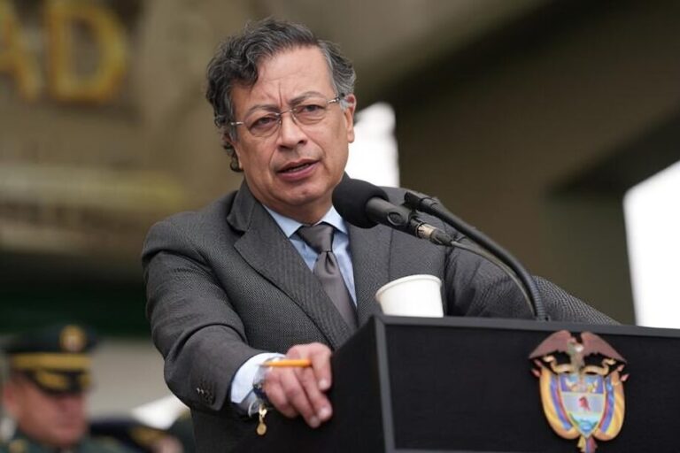 Gustavo Petro: "No puedo reconocer las elecciones en Ecuador" 1 72334799965