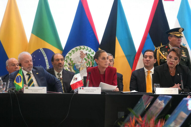 México en la CELAC: Sheinbaum impulsa unidad y solidaridad latinoamericana 1 8898e65fc292d961b111069c22a5490e634ca17bw