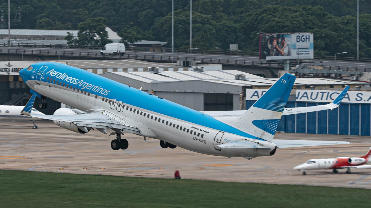Gobierno de Milei anuncia cierre masivo de sucursales de Aerolíneas Argentinas 4 aerolineas argentinas