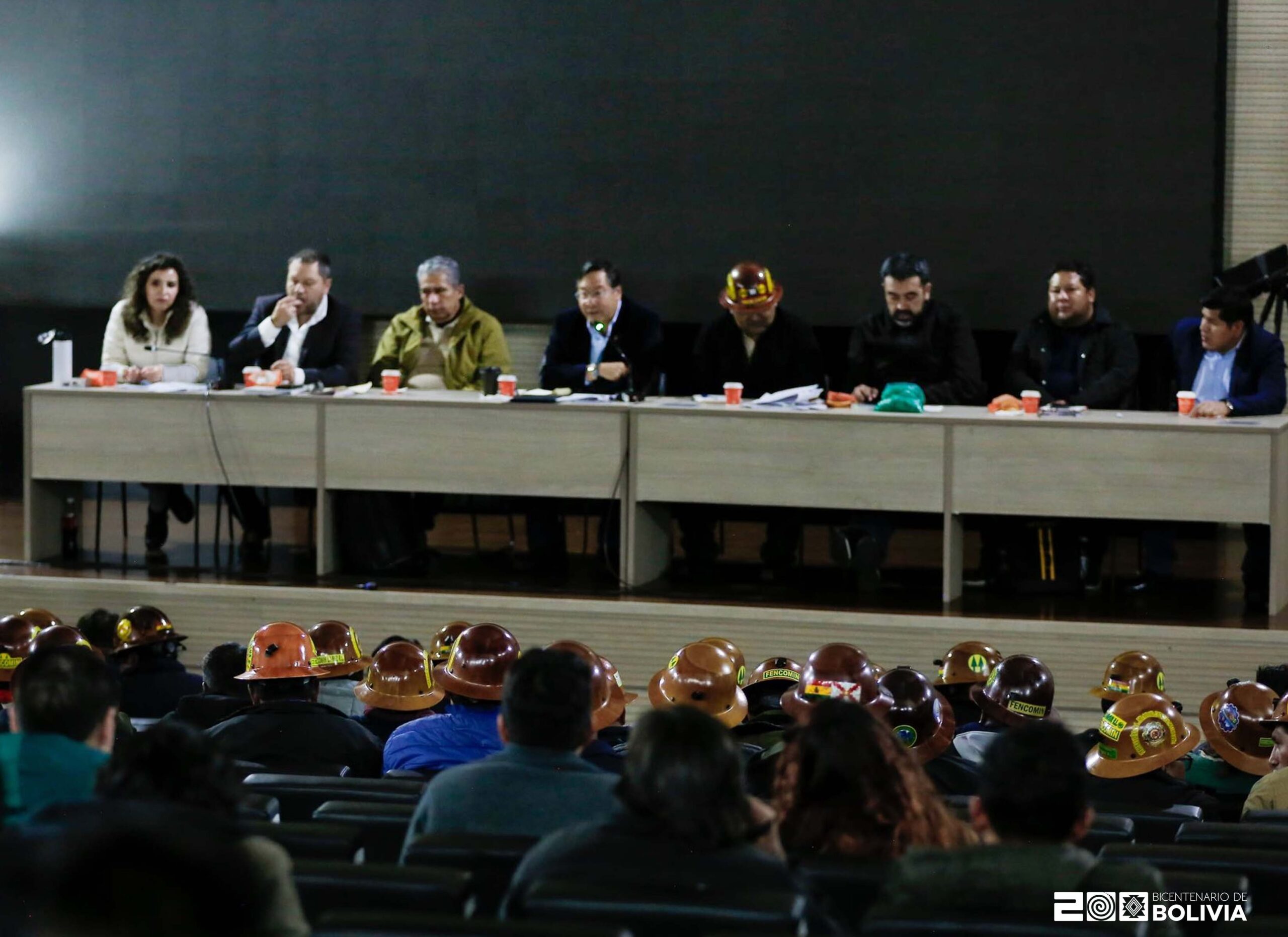 Cooperativas mineras levantan bloqueos tras diálogo con Gobierno boliviano 1 bolivia 2 scaled