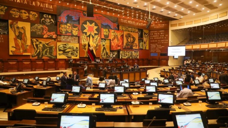 Parlamento de Ecuador reporta alerta por presunto explosivo 1 ecuador 1