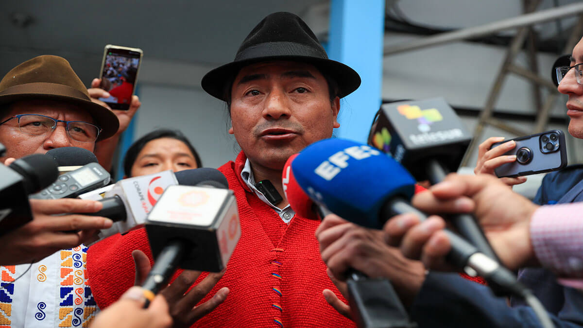 ecuador leonidas iza