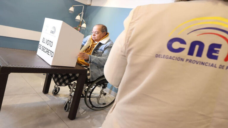 ecuador voto 1