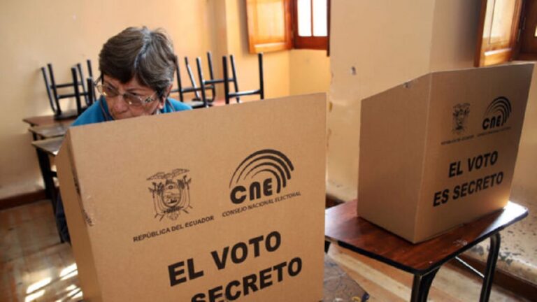 Fraude en Ecuador: Revolución Ciudadana exige mayor transparencia del CNE y respeto a la democracia 1 elec 1024x574 1 678x381 1