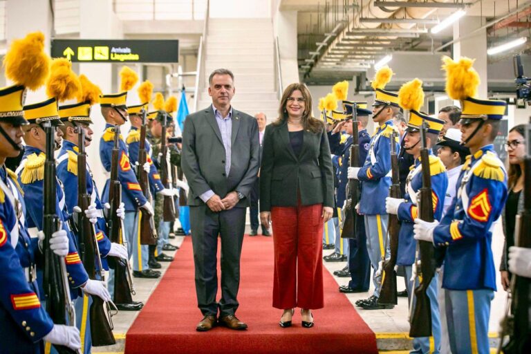 Honduras recibe a mandatario de Uruguay y cancilleres para IX Cumbre de la CELAC 1 gn rny7wyaajfxe