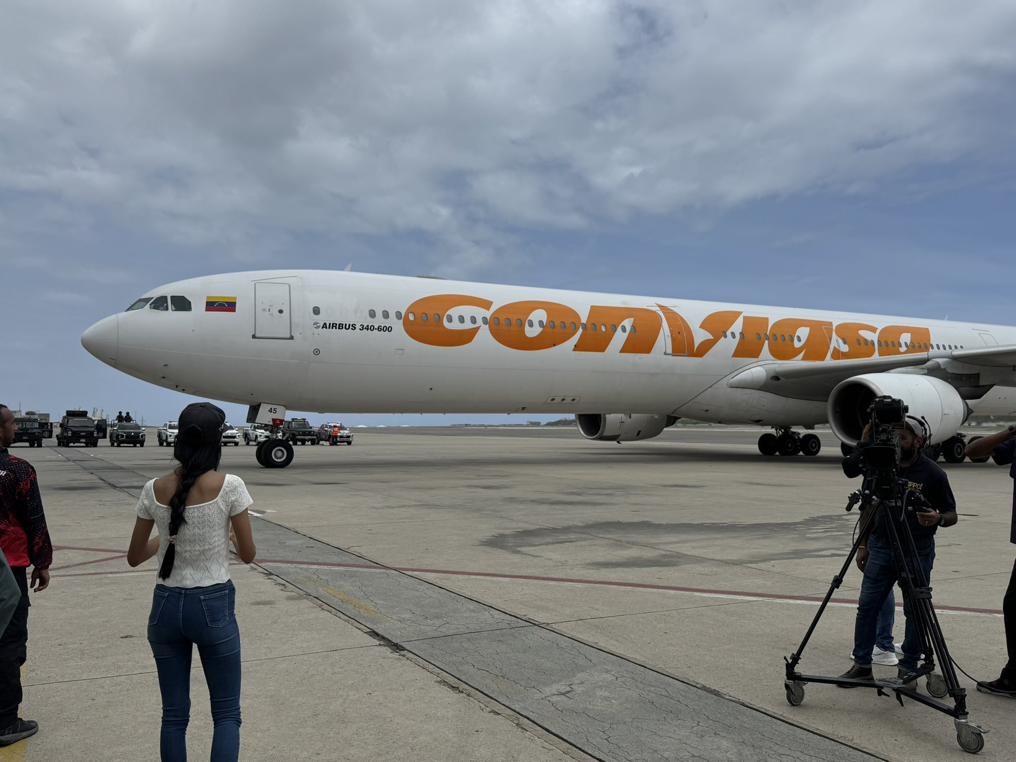 Cientos de migrantes venezolanos arriban a Venezuela provenientes de México 7 gnnzpl4wyaaoi9g