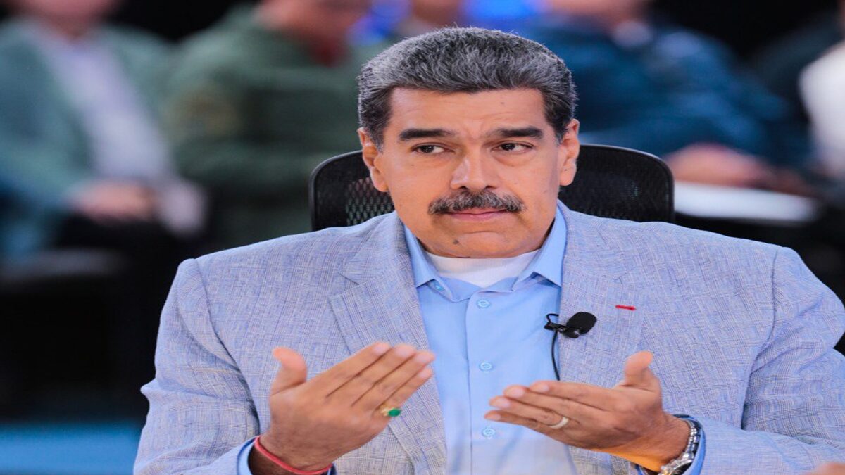 Presidente Maduro: "Arrebatar a una niña de los brazos de su madre es un crimen" 1 maduroooo 1