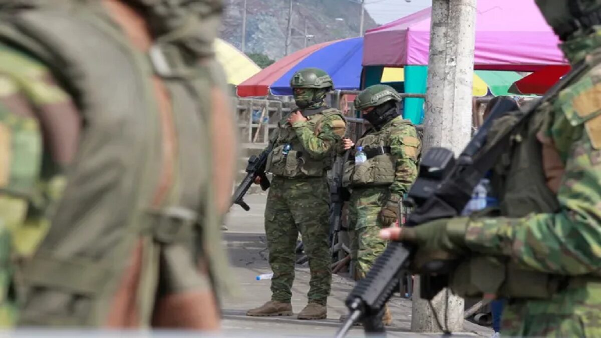 militares