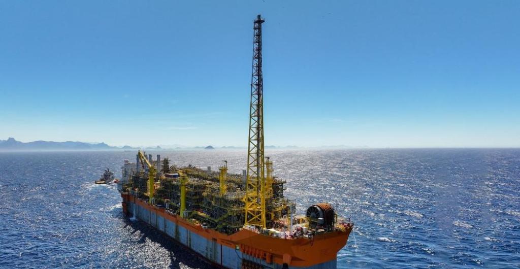 Brasil: Asciende a 14 el número de heridos tras incendio en plataforma petrolera 1 petrobras