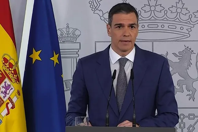 Presidente español comparece desde Moncloa sobre el apagón masivo que asoló la Península Ibérica 7 sanchez moncloa efe