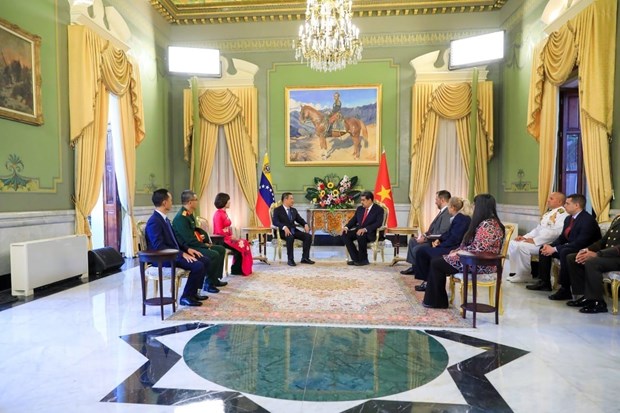 Venezuela felicita a Vietnam por 50 aniversario de su liberación y reafirma alianza estratégica 1 vietnam venezuela