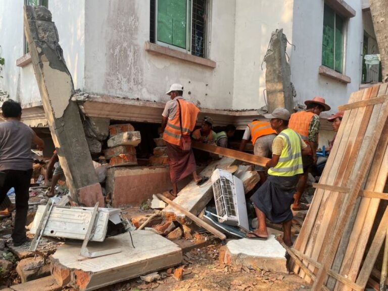 Aumenta a 3.354 cifra de muertos por terremoto en Myanmar 1 wvvojgum9 720x0 1