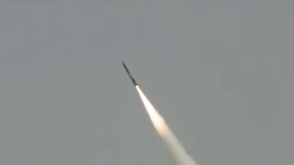 Pakistán prueba misil balístico en medio de tensiones con India 1 captura de pantalla 2025 05 03 133834