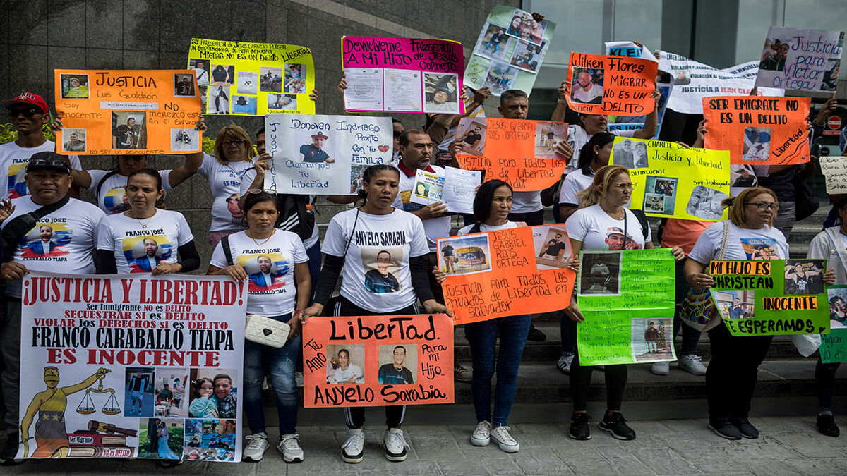 Familiares de migrantes venezolanos detenidos en El Salvador exigen su liberación inmediata 2 venezuela migrantes